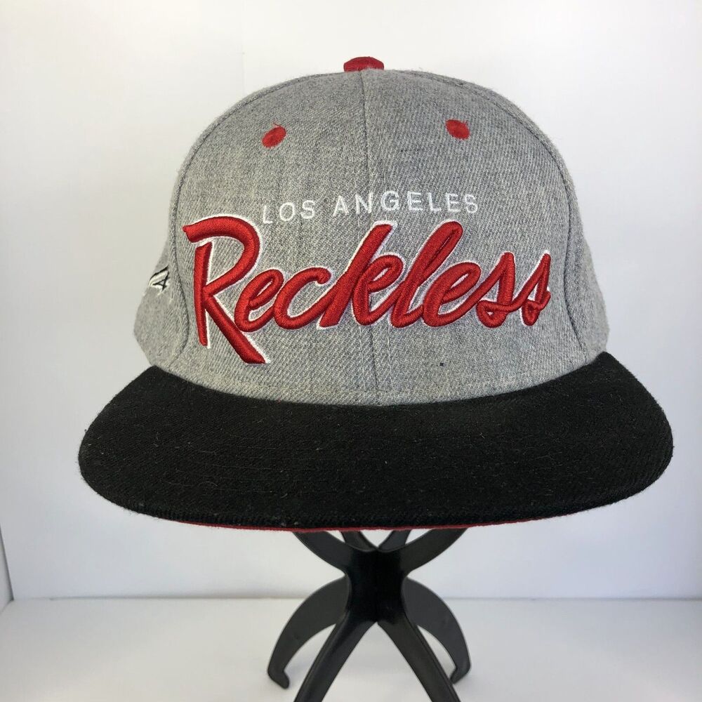 Young & Reckless Los Angeles Ballcap Hat Mens Gray Red OSFM Snapback Wool